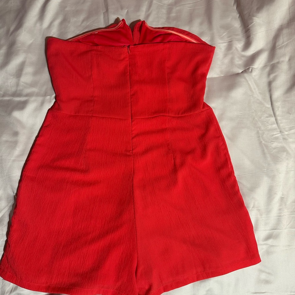 Guess Vibrant Red Apparel